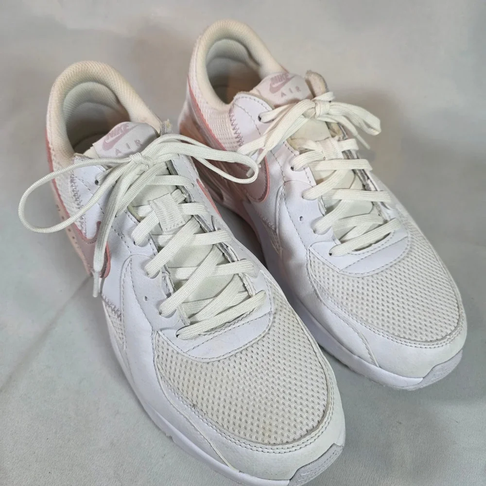 Nike Air Max Excee Womens 11 White Barely Rose Sneakers